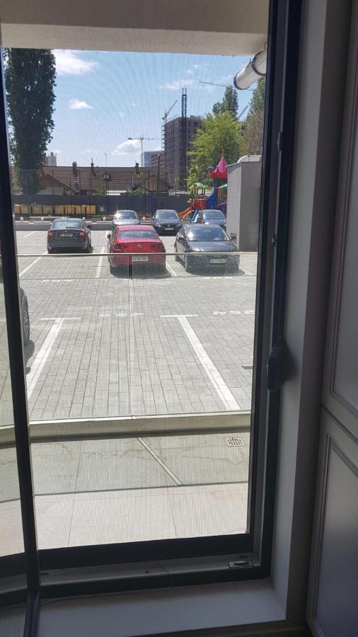 21 Apartament *