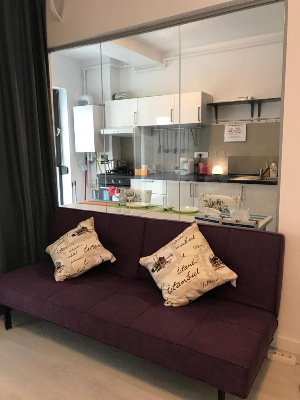 21 Apartament Bucureşti
