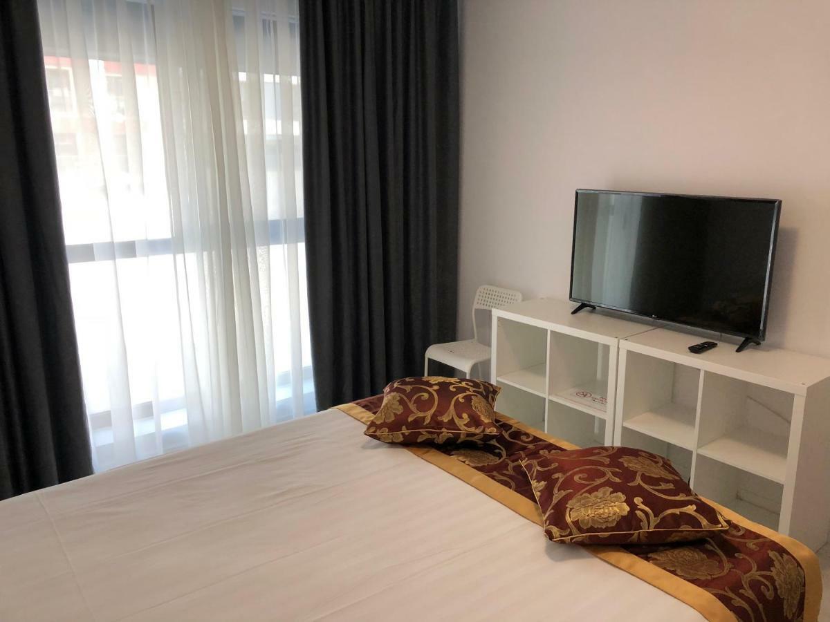 21 Apartament Bucureşti