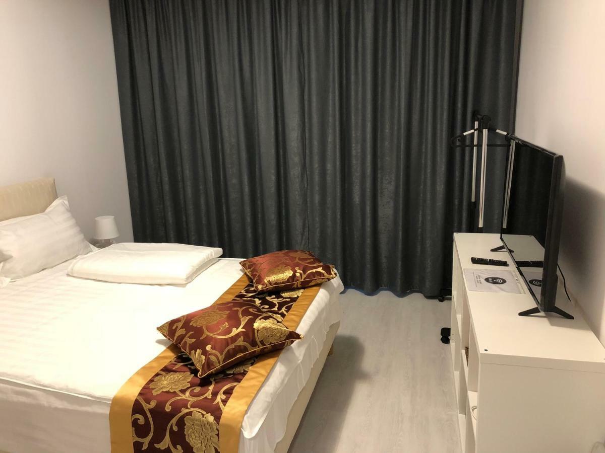21 Apartament Bucureşti