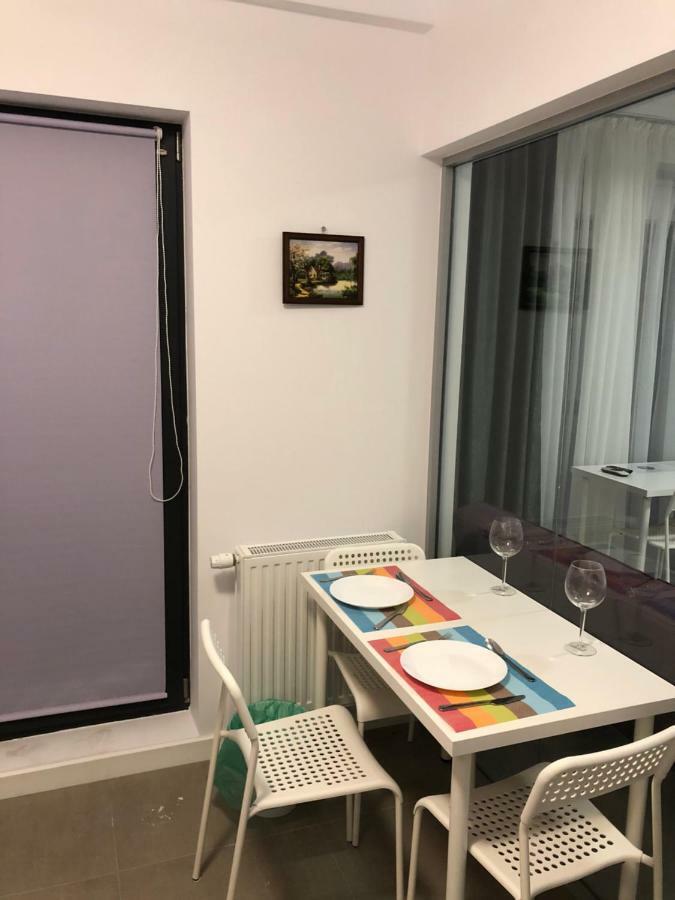 21 Apartament