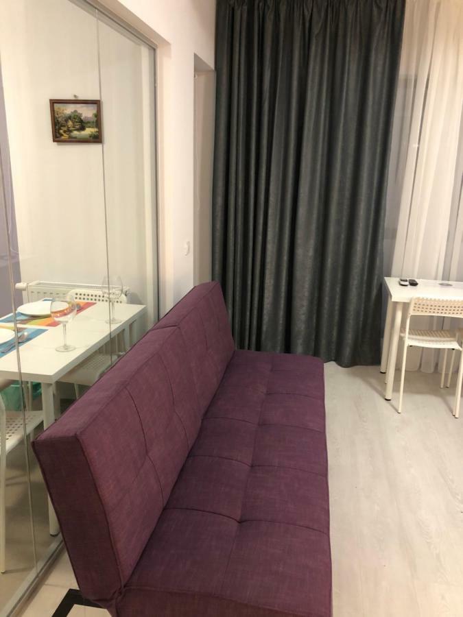 21 Apartament Bucureşti