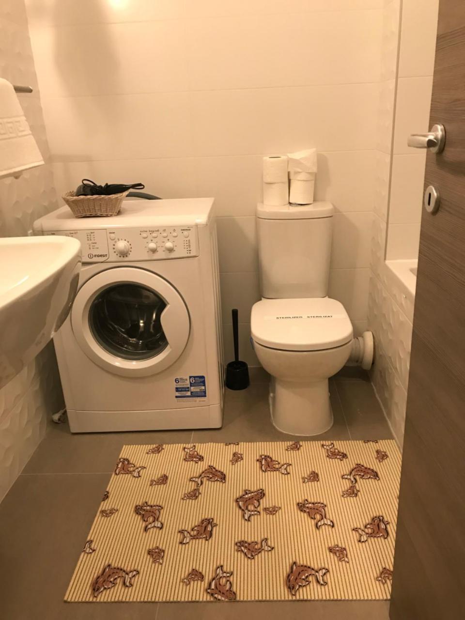 21 Apartment